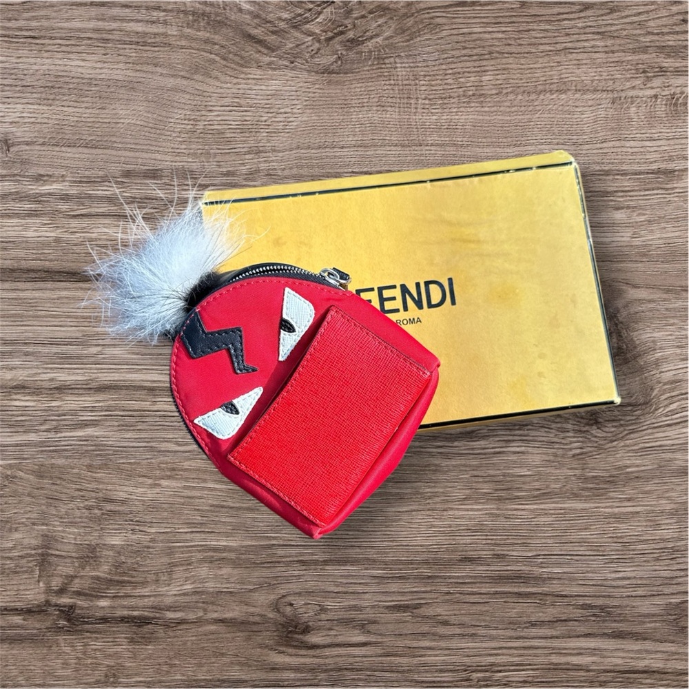 Fendi Monster Eyes Fur Key Ring and Bag Charm in Nylon and Leather - Picture 4 of 10